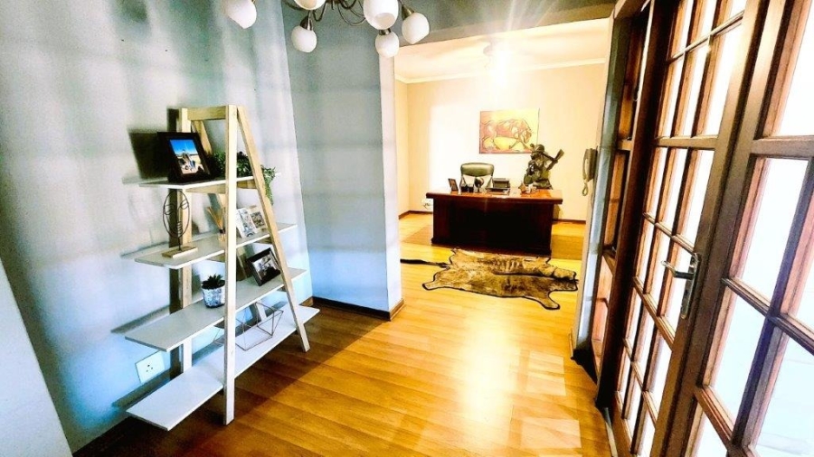 To Let 3 Bedroom Property for Rent in Safari Gardens North West